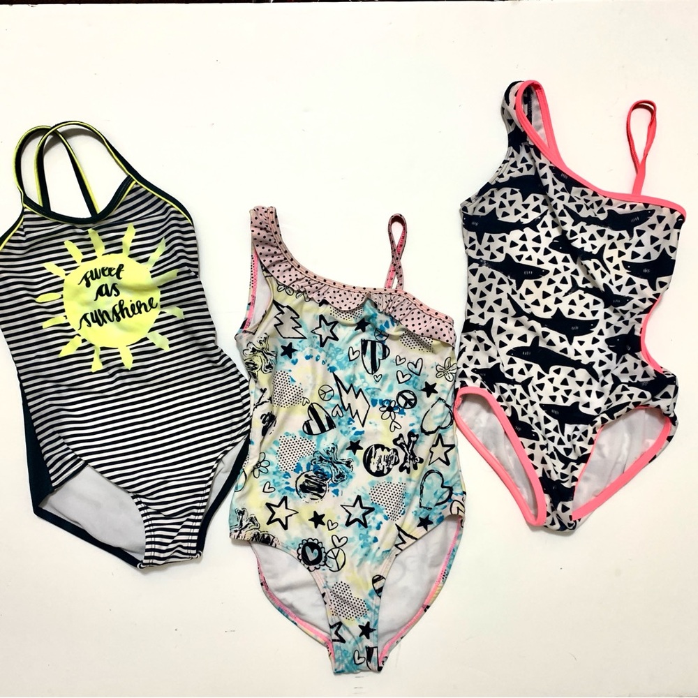 LOT of 3 Girls One Piece Swimsuits sz S 6/6x plus Rash Guard OP Cat & Jack
